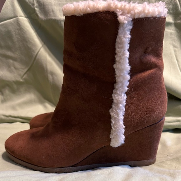 Jounee Nonie Wedge Boots - Picture 6 of 6